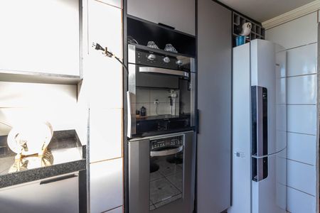 Cozinha de apartamento à venda com 2 quartos, 40m² em Jardim Antartica, São Paulo