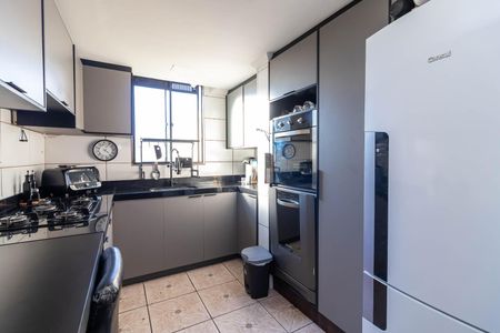 Cozinha de apartamento à venda com 2 quartos, 40m² em Jardim Antartica, São Paulo