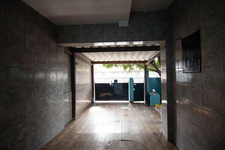 Garagem de casa para alugar com 2 quartos, 132m² em Vila Guilherme, São Paulo