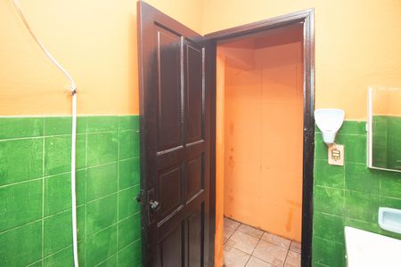 Casa para alugar com 132m², 2 quartos e 2 vagas Casa para alugar com 132m², 2 quartos e 2 vagasBanheiro