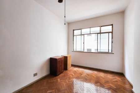 Apartamento para alugar com 65m², 2 quartos e sem vaga Apartamento para alugar com 65m², 2 quartos e sem vagaSala
