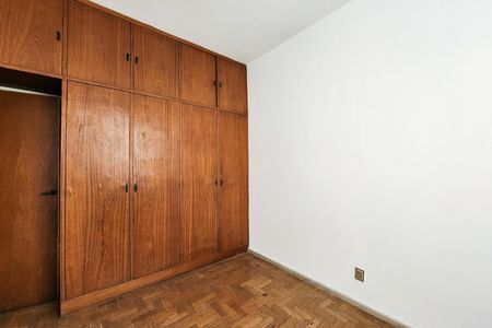Apartamento para alugar com 65m², 2 quartos e sem vaga Apartamento para alugar com 65m², 2 quartos e sem vagaQuarto