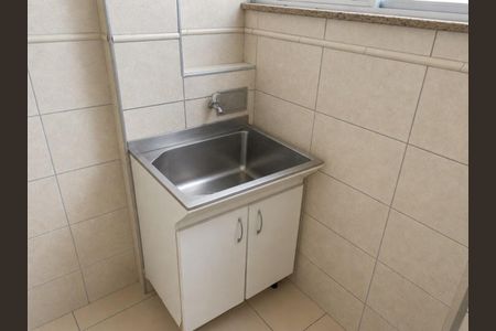 Área externa de apartamento para alugar com 2 quartos, 50m² em Irajá, Rio de Janeiro