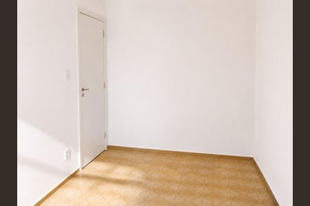 Quarto de apartamento para alugar com 2 quartos, 50m² em Irajá, Rio de Janeiro