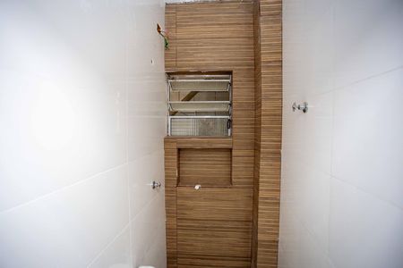 Banheiro de kitnet/studio à venda com 1 quarto, 34m² em Cidade Júlia, São Paulo