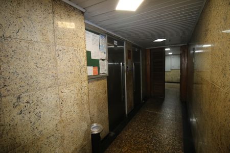 Área comum - Elevadores de apartamento para alugar com 1 quarto, 45m² em Penha, Rio de Janeiro