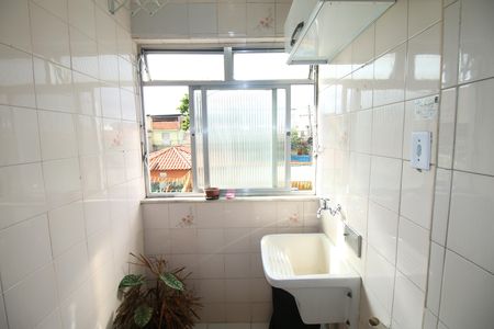 Área de Serviço de apartamento para alugar com 1 quarto, 45m² em Penha, Rio de Janeiro