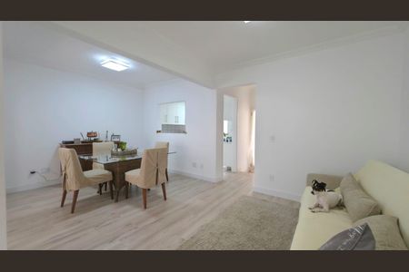 Sala de casa de condomínio para alugar com 3 quartos, 130m² em Jardim Santa Marcelina, Campinas