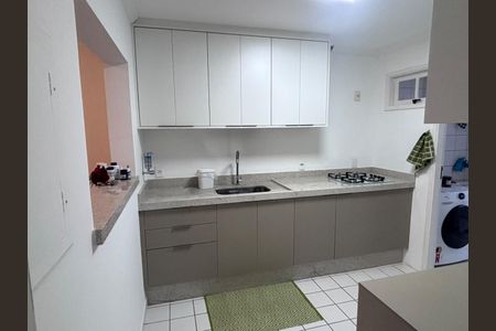 Cozinha de casa de condomínio para alugar com 3 quartos, 130m² em Jardim Santa Marcelina, Campinas