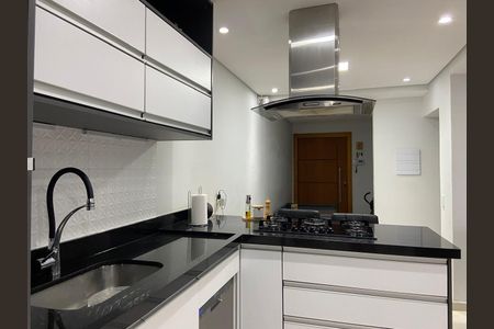 Casa para alugar com 213m², 2 quartos e 2 vagas Casa para alugar com 213m², 2 quartos e 2 vagasCozinha
