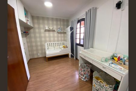 Casa para alugar com 213m², 2 quartos e 2 vagas Casa para alugar com 213m², 2 quartos e 2 vagasQuarto