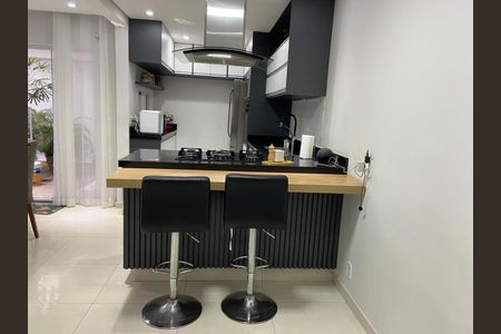 Casa para alugar com 213m², 2 quartos e 2 vagas Casa para alugar com 213m², 2 quartos e 2 vagasCozinha