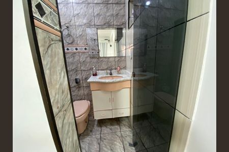 Casa para alugar com 213m², 2 quartos e 2 vagas Casa para alugar com 213m², 2 quartos e 2 vagasBanheiro