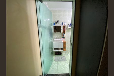 Casa para alugar com 213m², 2 quartos e 2 vagas Casa para alugar com 213m², 2 quartos e 2 vagasBanheiro