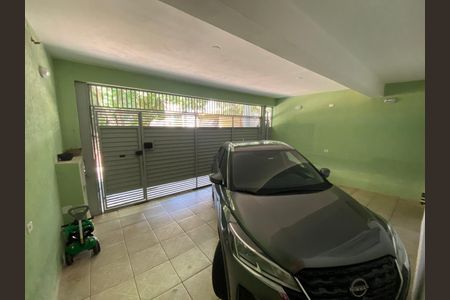 Casa para alugar com 213m², 2 quartos e 2 vagas Casa para alugar com 213m², 2 quartos e 2 vagasGaragem