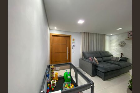 Casa para alugar com 213m², 2 quartos e 2 vagas Casa para alugar com 213m², 2 quartos e 2 vagasSala