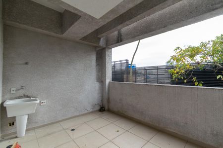 Apartamento para alugar com 80m², 1 quarto e sem vagaVaranda