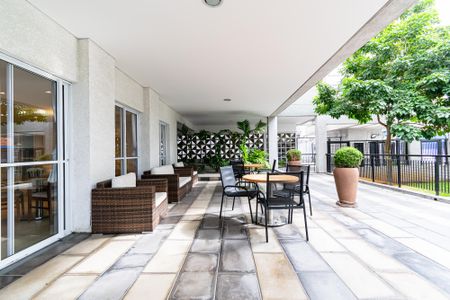 Apartamento para alugar com 80m², 1 quarto e sem vagaÁrea comum - Salão de festas