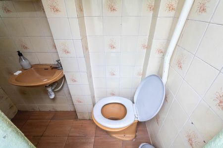 Casa à venda com 90m², 2 quartos e 1 vaga Casa à venda com 90m², 2 quartos e 1 vagaBanheiro de serviço