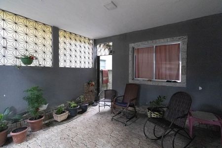 Casa à venda com 90m², 2 quartos e 1 vaga Casa à venda com 90m², 2 quartos e 1 vagaGaragem