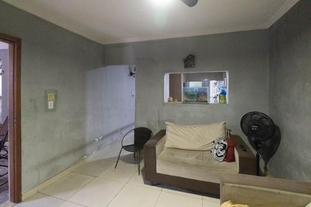 Casa à venda com 90m², 2 quartos e 1 vaga Casa à venda com 90m², 2 quartos e 1 vagaSala