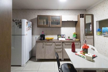 Casa à venda com 90m², 2 quartos e 1 vaga Casa à venda com 90m², 2 quartos e 1 vagaCozinha