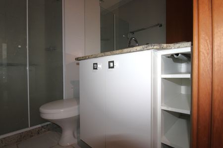Apartamento para alugar com 151m², 3 quartos e 1 vagaBanheiro social