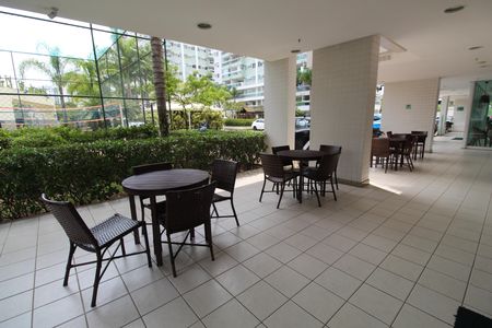 Área comum de apartamento para alugar com 3 quartos, 151m² em Barra Olímpica, Rio de Janeiro