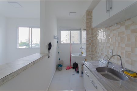 Apartamento à venda com 39m², 1 quarto e sem vaga Apartamento à venda com 39m², 1 quarto e sem vagaCozinha e Área de Serviço