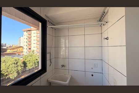 Área de Serviço de apartamento para alugar com 2 quartos, 65m² em Vila Rosa, Goiânia
