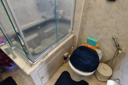 Apartamento à venda com 85m², 3 quartos e 1 vaga Apartamento à venda com 85m², 3 quartos e 1 vagaBanheiro