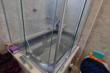 Apartamento à venda com 85m², 3 quartos e 1 vaga Apartamento à venda com 85m², 3 quartos e 1 vagaBanheiro