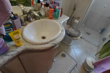 Apartamento à venda com 85m², 3 quartos e 1 vaga Apartamento à venda com 85m², 3 quartos e 1 vagaBanheiro da Suíte