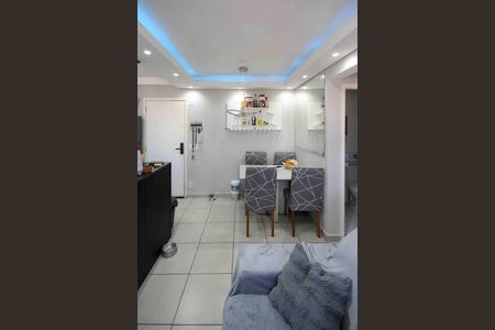 Sala  de apartamento à venda com 2 quartos, 45m² em Vila Fatima, São Paulo