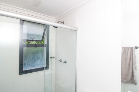 Apartamento à venda com 54m², 2 quartos e 1 vaga Apartamento à venda com 54m², 2 quartos e 1 vagaBanheiro da Suíte