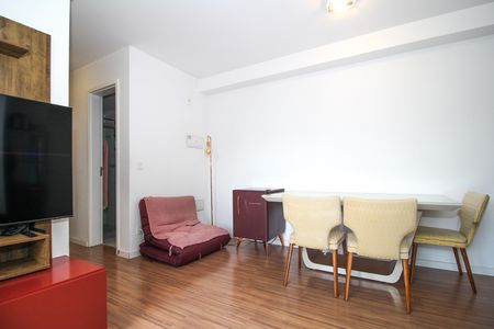 Apartamento à venda com 54m², 2 quartos e 1 vaga Apartamento à venda com 54m², 2 quartos e 1 vagaSala