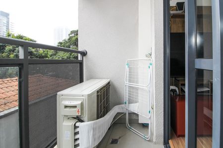 Apartamento à venda com 54m², 2 quartos e 1 vaga Apartamento à venda com 54m², 2 quartos e 1 vagaVaranda