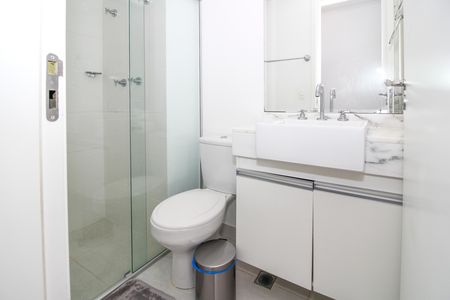 Apartamento à venda com 54m², 2 quartos e 1 vaga Apartamento à venda com 54m², 2 quartos e 1 vagaBanheiro