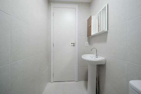 Banheiro de apartamento para alugar com 2 quartos, 35m² em Jardim America da Penha, São Paulo