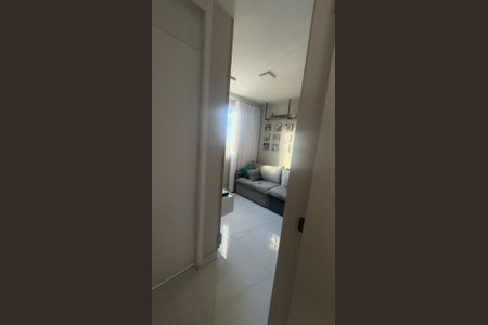 Corredor de apartamento para alugar com 2 quartos, 47m² em Buritis, Belo Horizonte