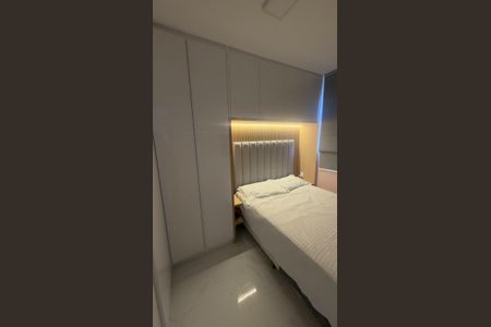 Quarto de apartamento para alugar com 2 quartos, 47m² em Buritis, Belo Horizonte