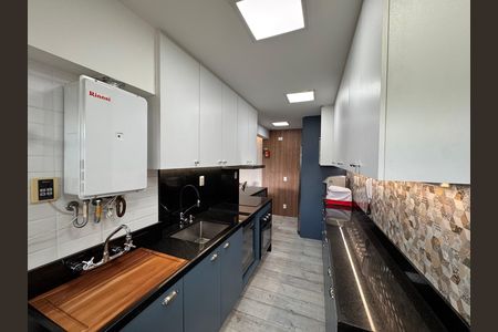 Apartamento à venda com 92m², 3 quartos e 2 vagasCozinha e Área de Serviço