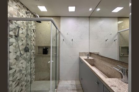 Apartamento à venda com 92m², 3 quartos e 2 vagasSuíte - Banheiro
