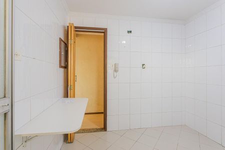 Cozinha de apartamento para alugar com 2 quartos, 62m² em Sumaré, São Paulo