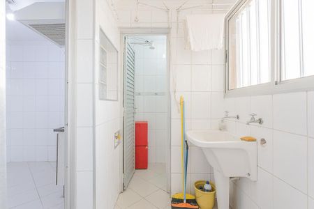 Área de Serviço de apartamento para alugar com 2 quartos, 62m² em Sumaré, São Paulo