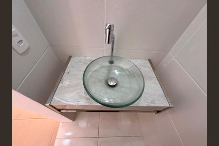 Casa de condomínio para alugar com 200m², 3 quartos e 3 vagas Casa de condomínio para alugar com 200m², 3 quartos e 3 vagasLavatório