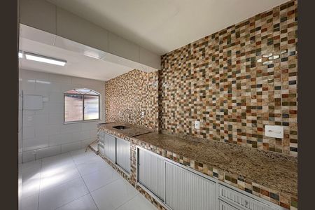 Casa de condomínio para alugar com 200m², 3 quartos e 3 vagas Casa de condomínio para alugar com 200m², 3 quartos e 3 vagasCozinha