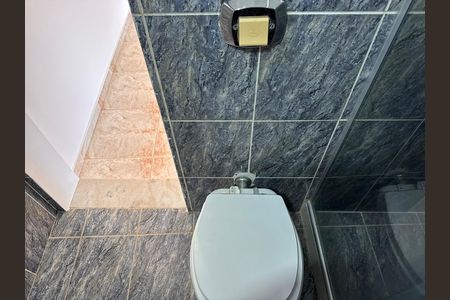 Casa de condomínio para alugar com 200m², 3 quartos e 3 vagas Casa de condomínio para alugar com 200m², 3 quartos e 3 vagasSuíte 2 - Banheiro