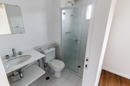 Apartamento para alugar com 190m², 4 quartos e 3 vagas Apartamento para alugar com 190m², 4 quartos e 3 vagasBanheiro da Suíte 2