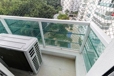 Apartamento para alugar com 190m², 4 quartos e 3 vagas Apartamento para alugar com 190m², 4 quartos e 3 vagasVaranda - Suíte 3